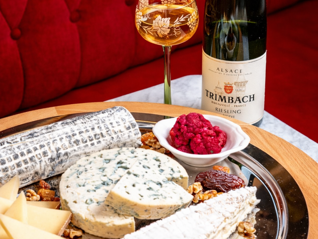 Rocaille - Bistrot, terrasse, vins Plateau fromages.png